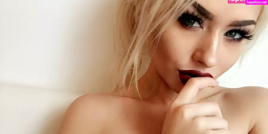 Romanie Smith OnlyFans Thumbnail #5F96rk4u0r