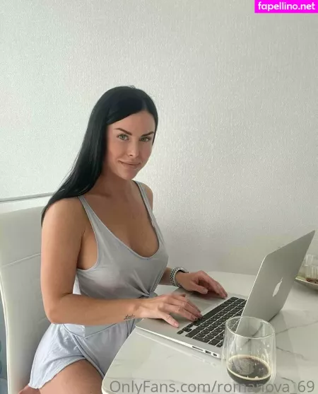 Romanova 69 OnlyFans Thumbnail #QuDjJGQWh9