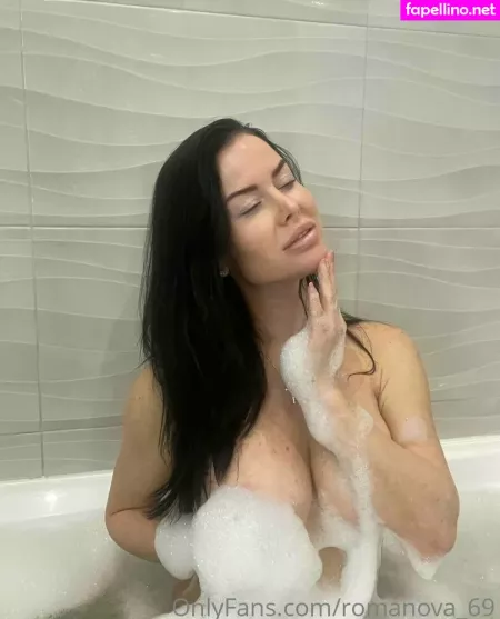 Romanova 69 OnlyFans Thumbnail #i7r4XcKPrp