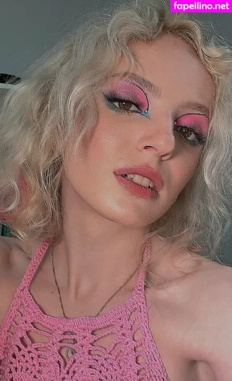 Romanowwa OnlyFans Thumbnail #6D5JazDfxW