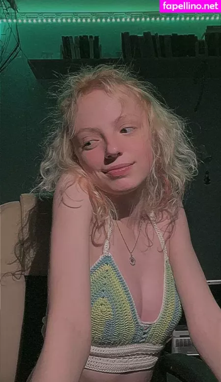 Romanowwa OnlyFans Thumbnail #BOVHq84RRs