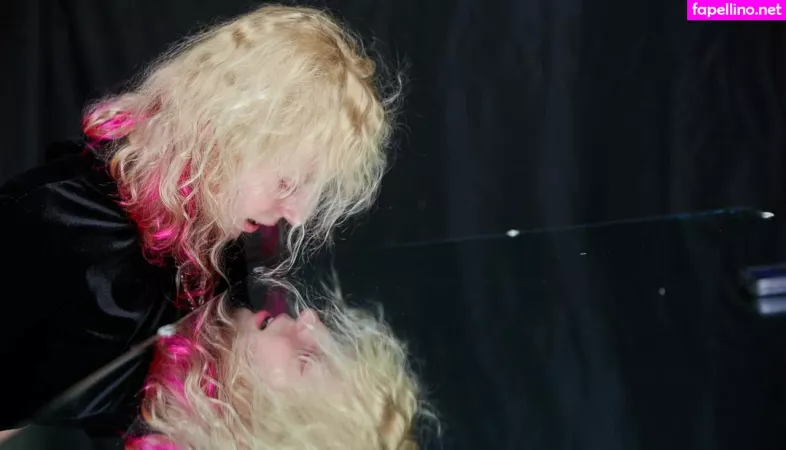 Romanowwa OnlyFans Thumbnail #UG0l8cWVbg