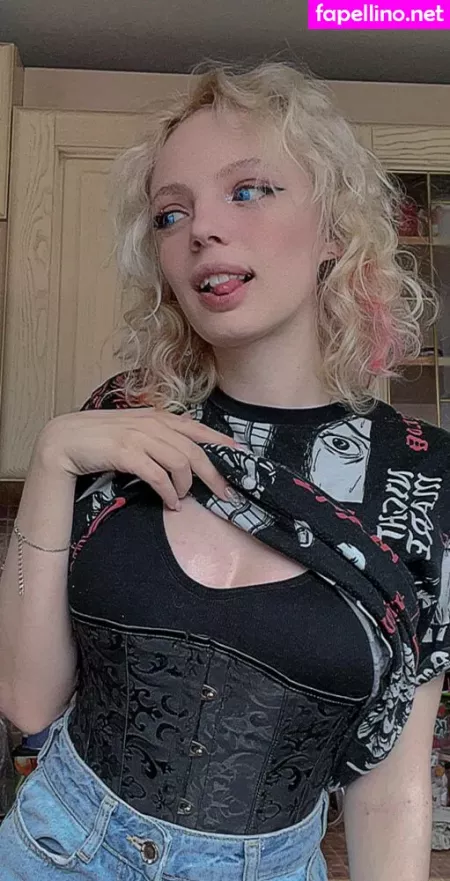 Romanowwa OnlyFans Thumbnail #mxfNtTTbDP