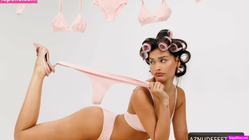 Romi Frenkel OnlyFans Thumbnail #AA9S1lRgmd