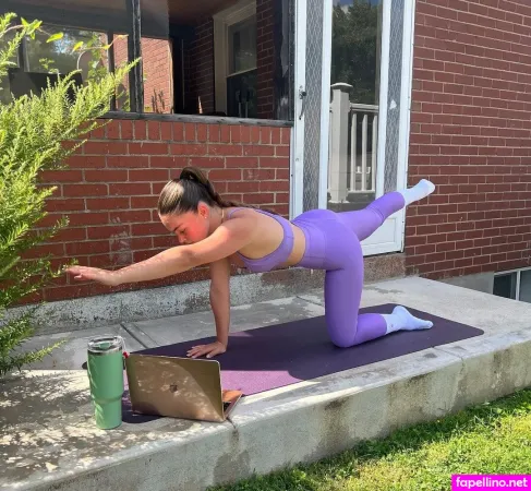 Romi Keren OnlyFans Thumbnail #0XSMoQZsq3