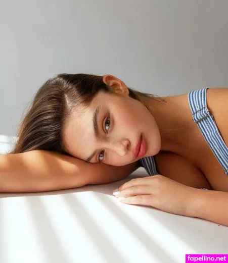 Romi Keren OnlyFans Thumbnail #QXQpkosEJU