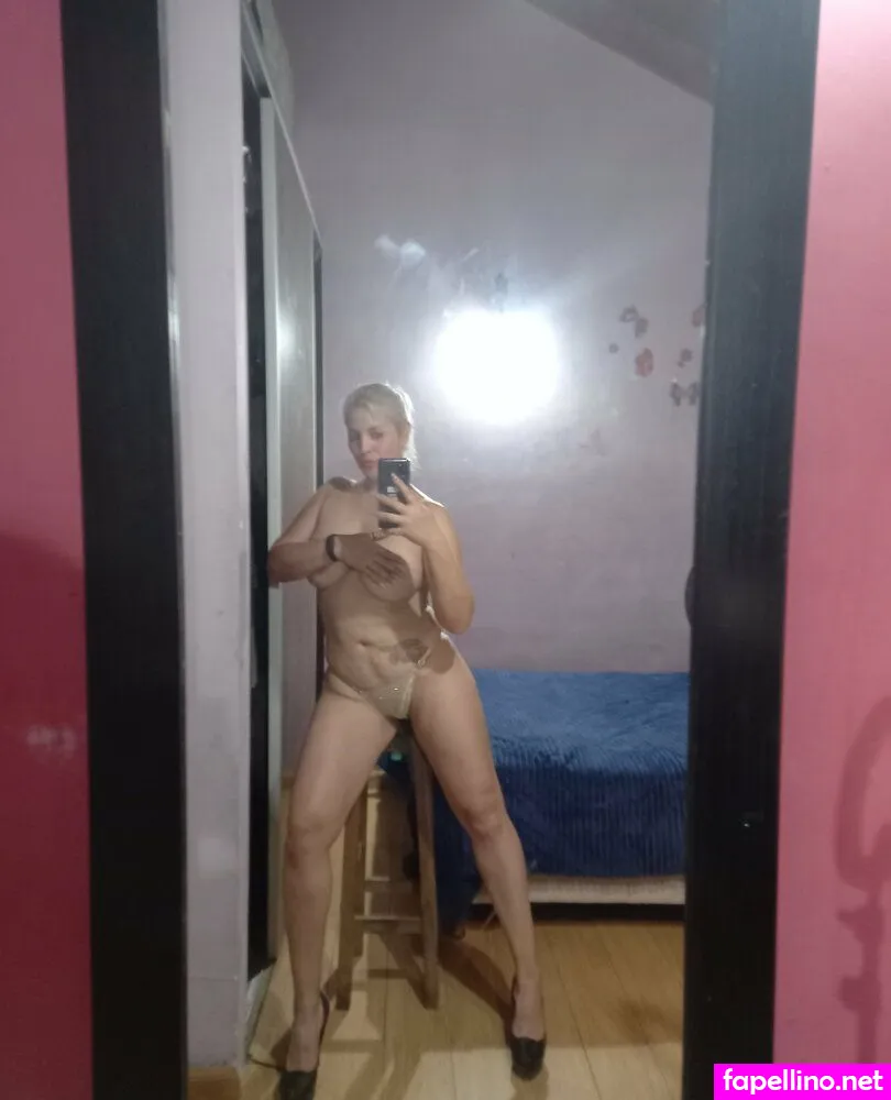 rom_i102, romi10 Nude Leaked OnlyFans Photo #2Ba0CIXT5T