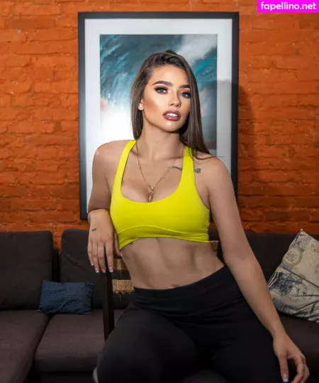 Romina Carrera OnlyFans Thumbnail #wXnBvvS5Wp