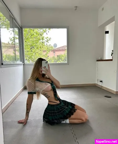 Romina Malaspina 1 OnlyFans Thumbnail #2qfJXGzEBA