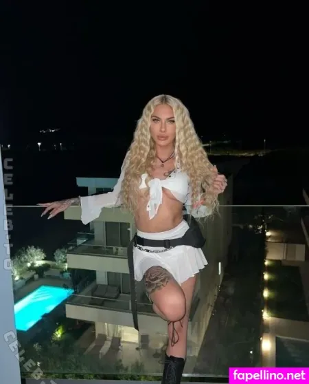 Romina Mina OnlyFans Thumbnail #P99j06osPV