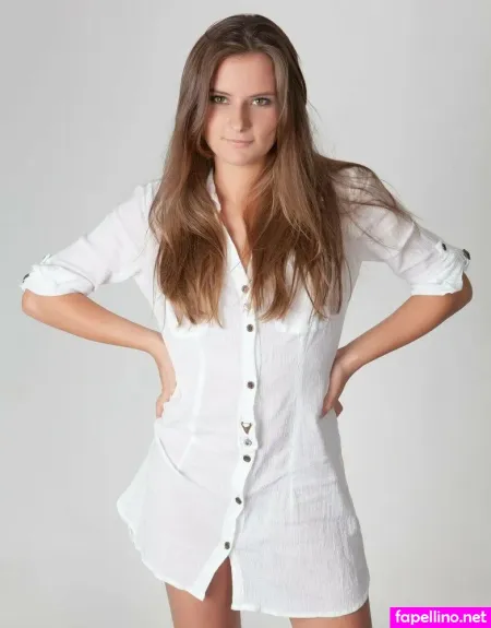 Romina U OnlyFans Thumbnail #3wsQuavrwr