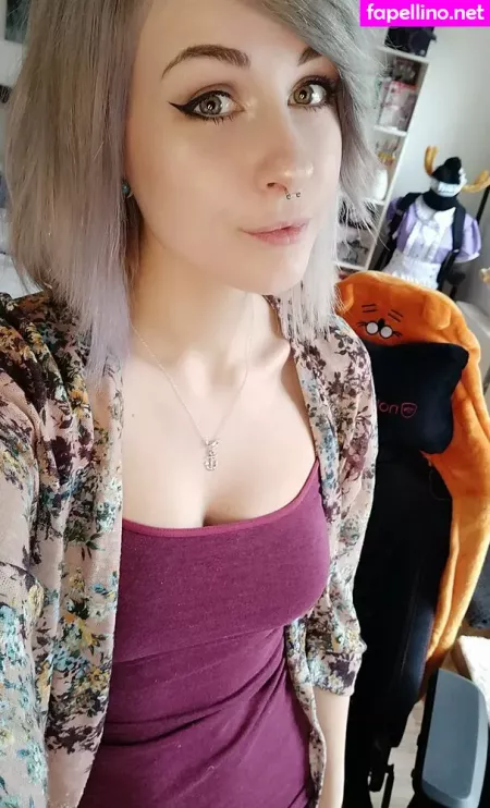 Romisu OnlyFans Thumbnail #IyNia1kiz1