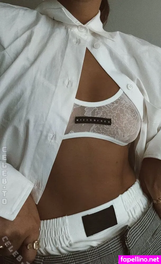 romitavlz, romitavlz0 Nude Leaked OnlyFans Photo #5H4hpVzJq5