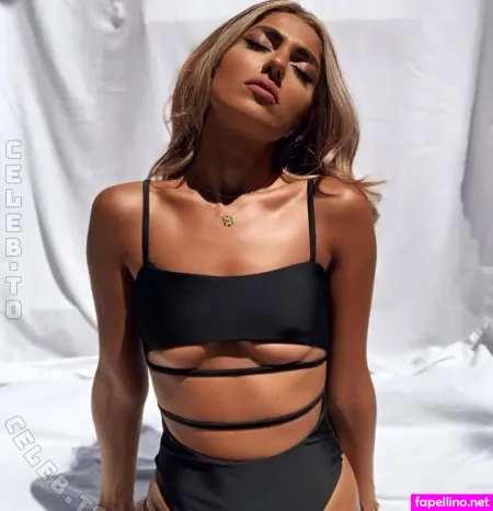 Romita Valizadeh OnlyFans Thumbnail #i8SvBzbKok