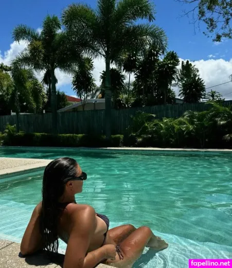 Rommie Harris OnlyFans Thumbnail #2uzAUiTZDU