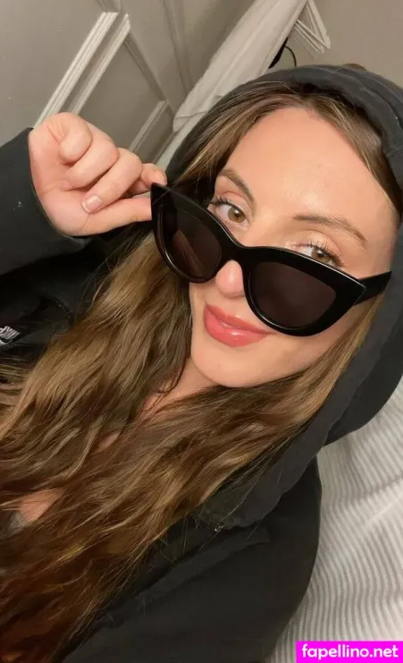 Romy Barkan OnlyFans Thumbnail #tn24IbN9pn