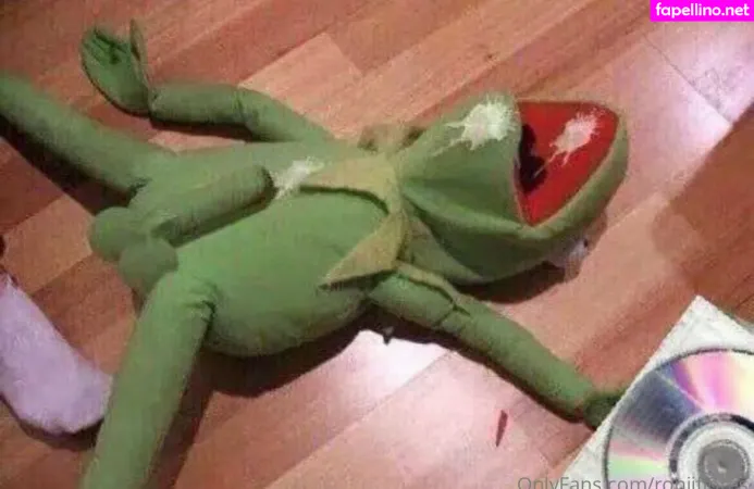 Roniiflores OnlyFans Thumbnail #ptmceUyPhn