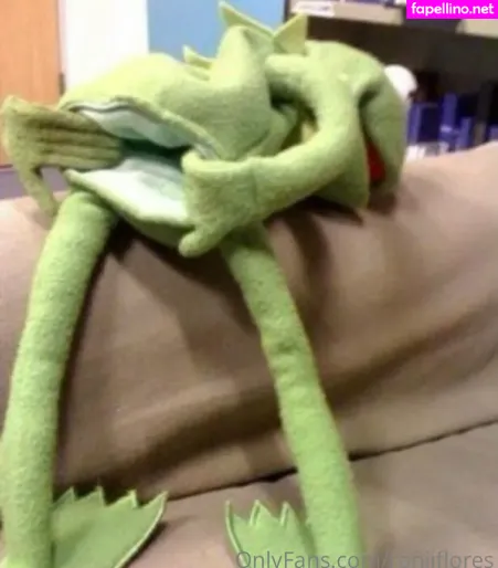 Roniiflores OnlyFans Thumbnail #xmO5iitgFT