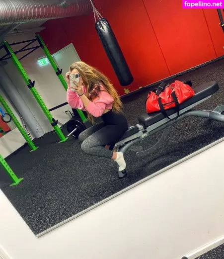 Ronjalexandra OnlyFans Thumbnail #tSItcvEgqA