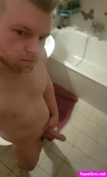 Ronnboy OnlyFans Thumbnail #R2KsHiGuSh