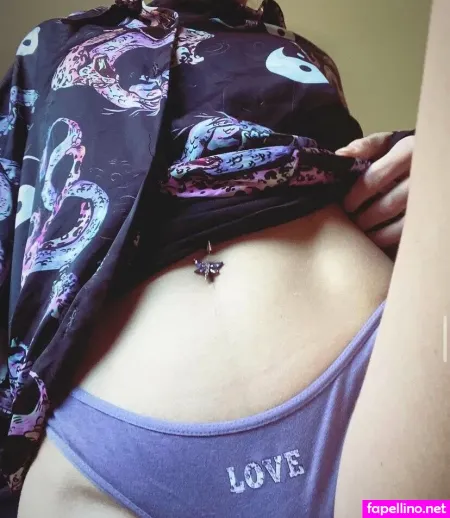 Ronni Mac OnlyFans Thumbnail #iN1BPjIKq9