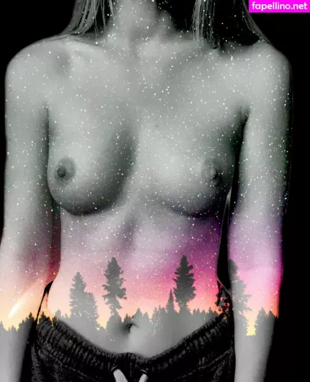 Ronnie 5 OnlyFans Thumbnail #zDwWVVeOZz