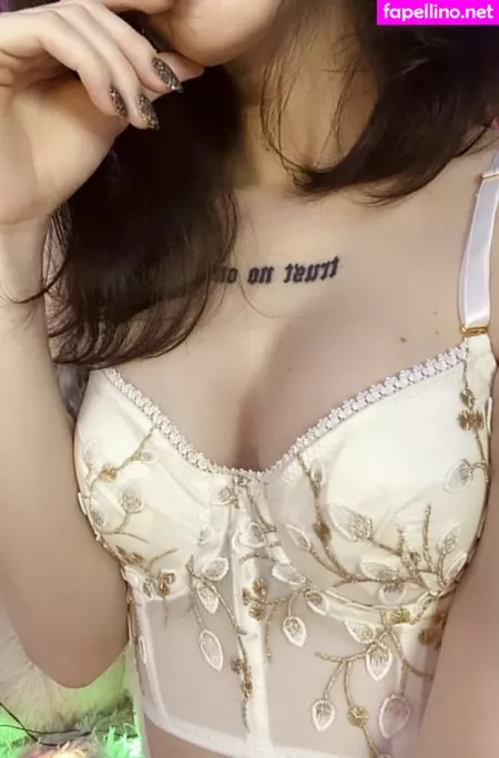 Ronnie Moon Free OnlyFans Thumbnail #Lg5QWJ3aS8