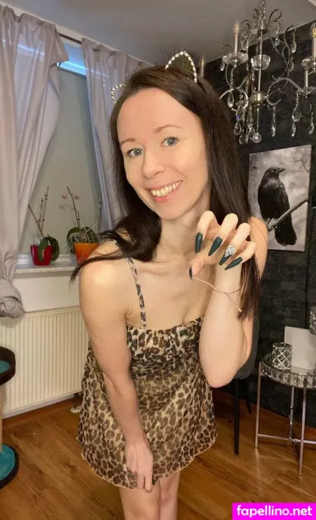 Ronya Eastgermany Ofc OnlyFans Thumbnail #j1cPvw8Bln