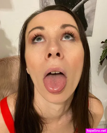 Ronya OnlyFans Thumbnail #DHFMmzRcpd