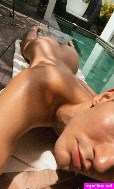 Rooobyxx OnlyFans Thumbnail #MPdNkU0Bfd