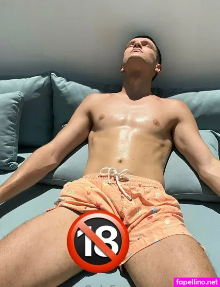 Rooobyxx OnlyFans Thumbnail #RE9lJqoZML