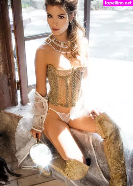 Roos Van Montfort OnlyFans Thumbnail #oIF4eBRaer