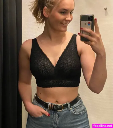 Roosjexb OnlyFans Thumbnail #qHDqJqjt05