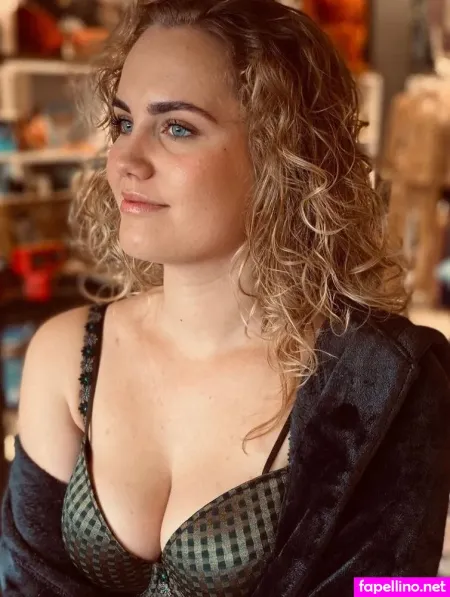 Roosjexb OnlyFans Thumbnail #sFldvBudEF