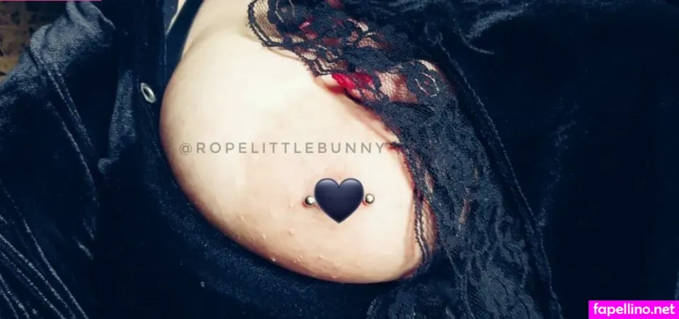 Ropelittlebunny Main Profile Photo
