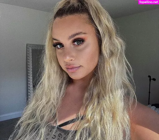 Rori Rain OnlyFans Thumbnail #SBoJhs4sq5