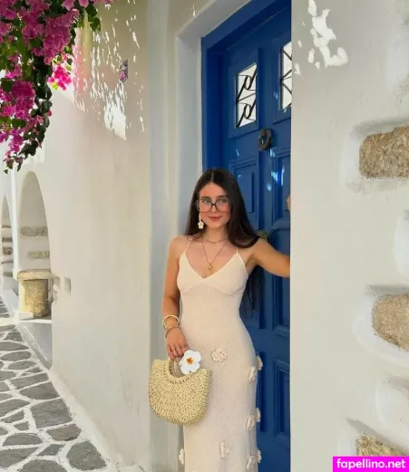 Roro OnlyFans Thumbnail #GQVieH7mtG