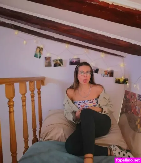 Roro OnlyFans Thumbnail #UROF5QF7TP