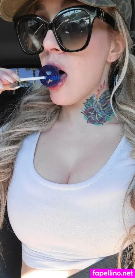 Roryxgrey OnlyFans Thumbnail #HR2LzKrtMY