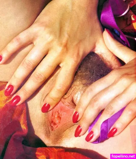 Rosa Caracciolo OnlyFans Thumbnail #1hYhFOr62C