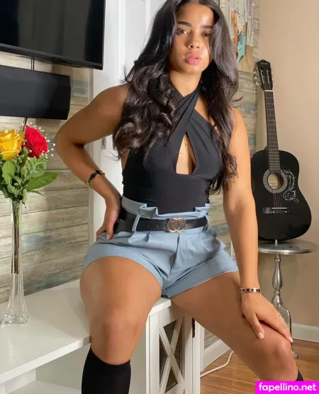 Rosa Iris Main Profile Photo