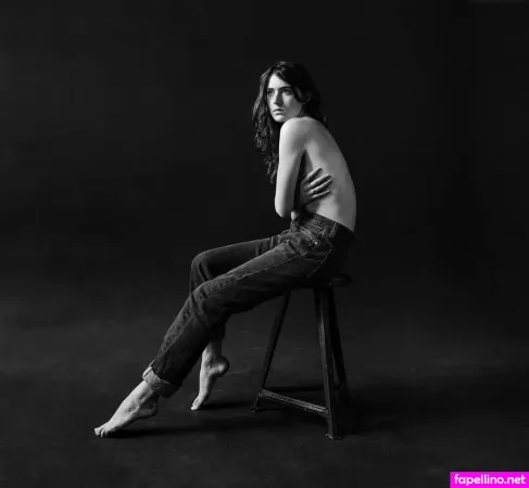 Rosa Von Lobenstein OnlyFans Thumbnail #js19zZ1PE0