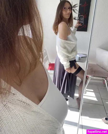 Rosa74 OnlyFans Thumbnail #tTEOhbRX67