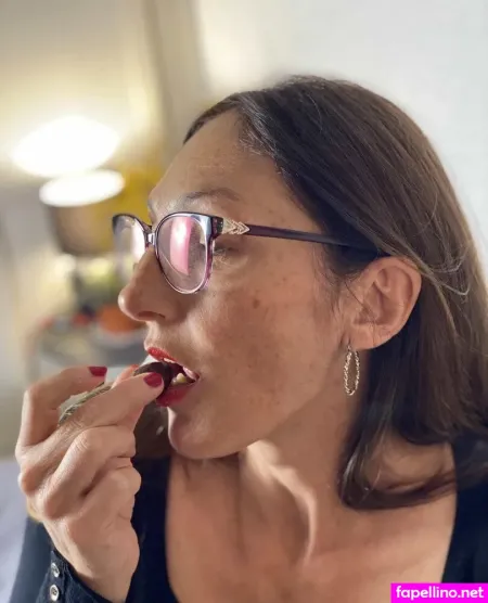 Rosa74 OnlyFans Thumbnail #vq2JbmZbjW