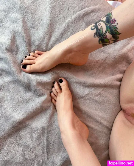 Rosaceaprincess OnlyFans Thumbnail #JvxorAzwv2
