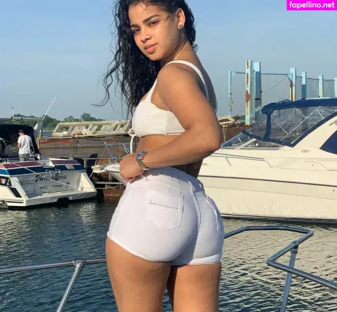 Rosairis OnlyFans Thumbnail #4xfe9fKfmp