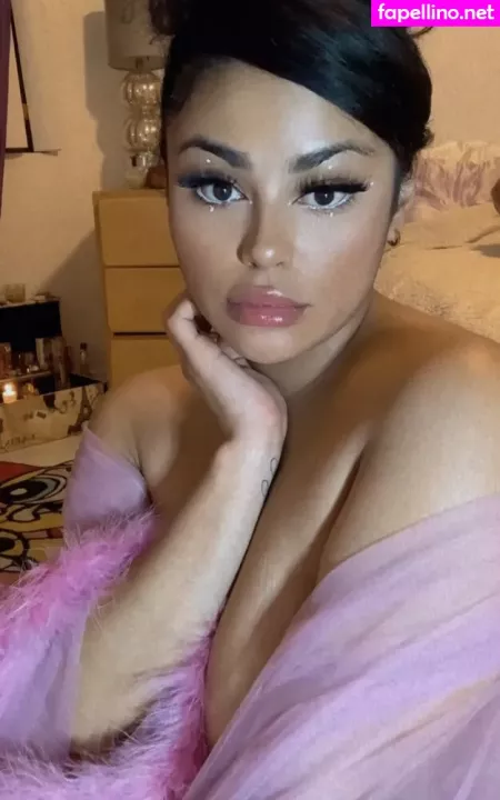 Rosalbanaomi OnlyFans Thumbnail #DghPSZLdLg
