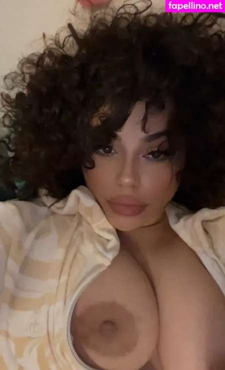Rosalbanaomi OnlyFans Thumbnail #Sjcr4SzV5T