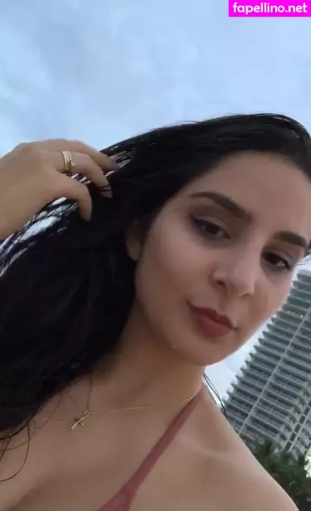 Rosalie Verte OnlyFans Thumbnail #788yyT9bKf