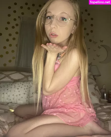 Rosalieduthe OnlyFans Thumbnail #ch7xhhVi4R